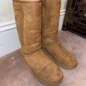 Ugg Classic Tall Boot - Chestnut, Size 9